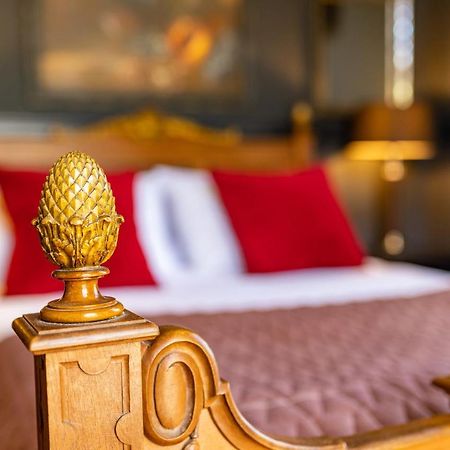 Eastwood Observatory: 12 Bedrooms, Swimming Pool And Tennis Court Hailsham Eksteriør billede
