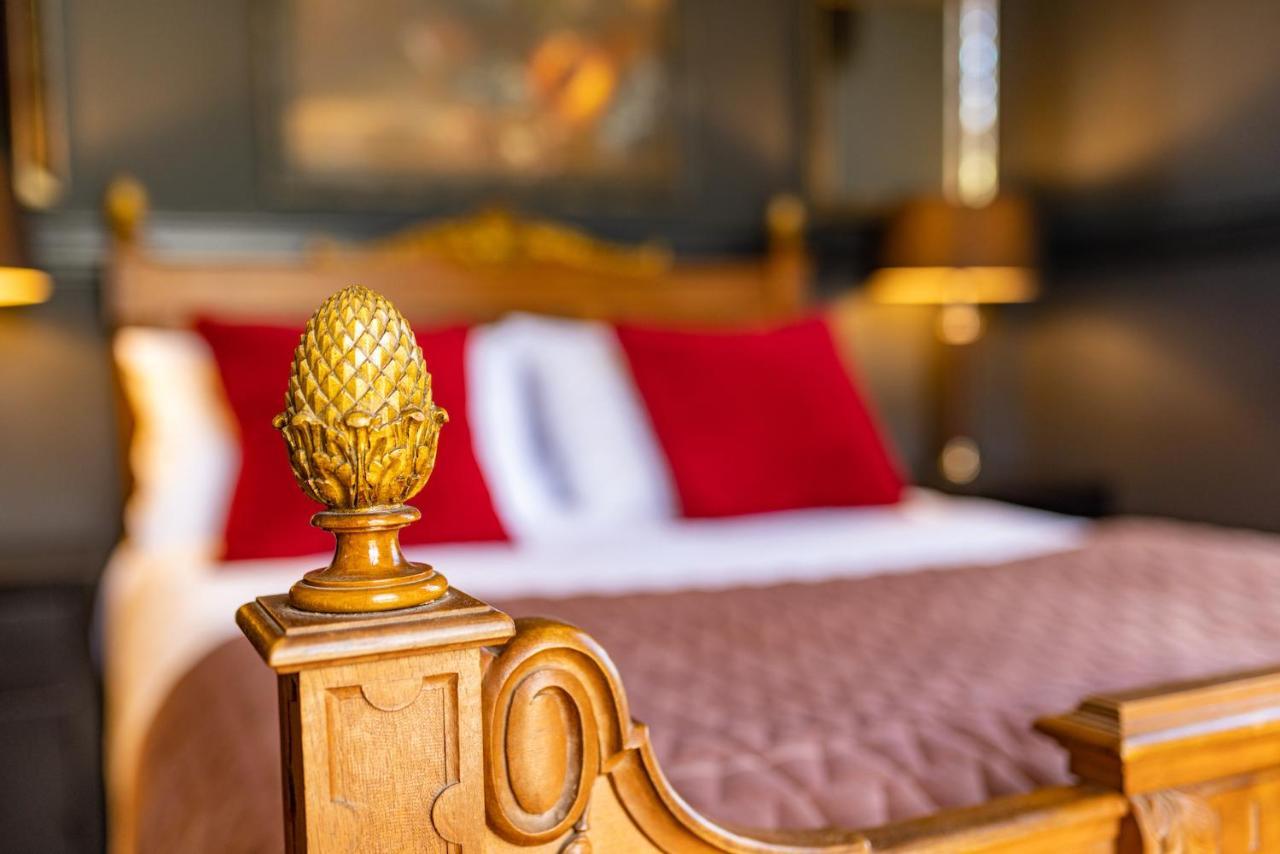 Eastwood Observatory: 12 Bedrooms, Swimming Pool And Tennis Court Hailsham Eksteriør billede