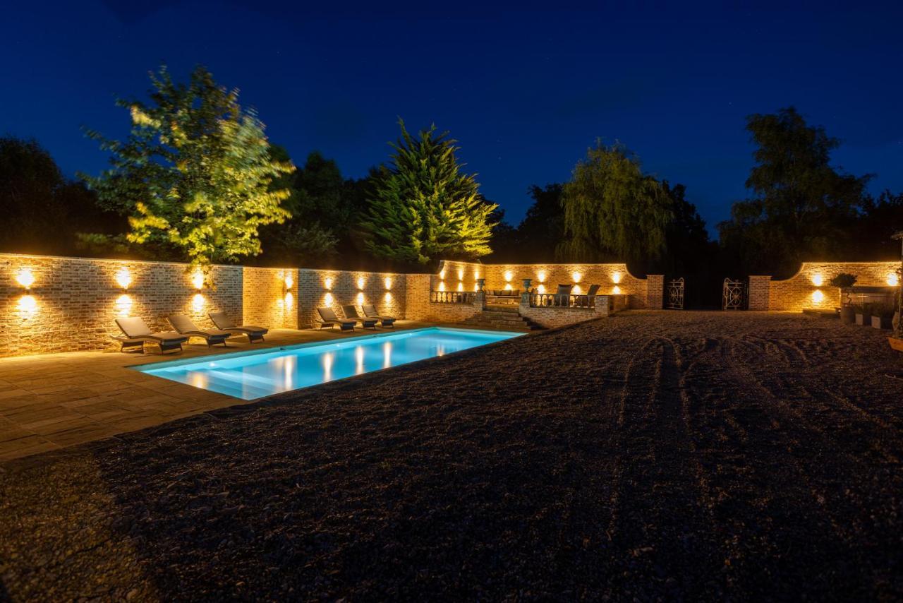 Eastwood Observatory: 12 Bedrooms, Swimming Pool And Tennis Court Hailsham Eksteriør billede
