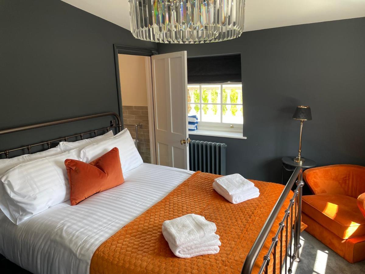 Eastwood Observatory: 12 Bedrooms, Swimming Pool And Tennis Court Hailsham Eksteriør billede