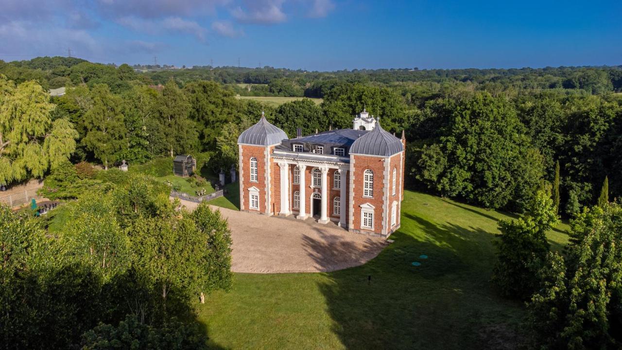 Eastwood Observatory: 12 Bedrooms, Swimming Pool And Tennis Court Hailsham Eksteriør billede
