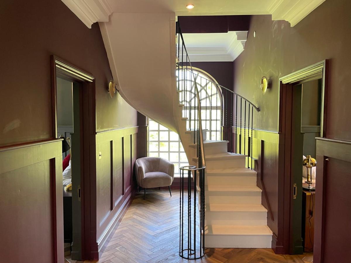 Eastwood Observatory: 12 Bedrooms, Swimming Pool And Tennis Court Hailsham Eksteriør billede