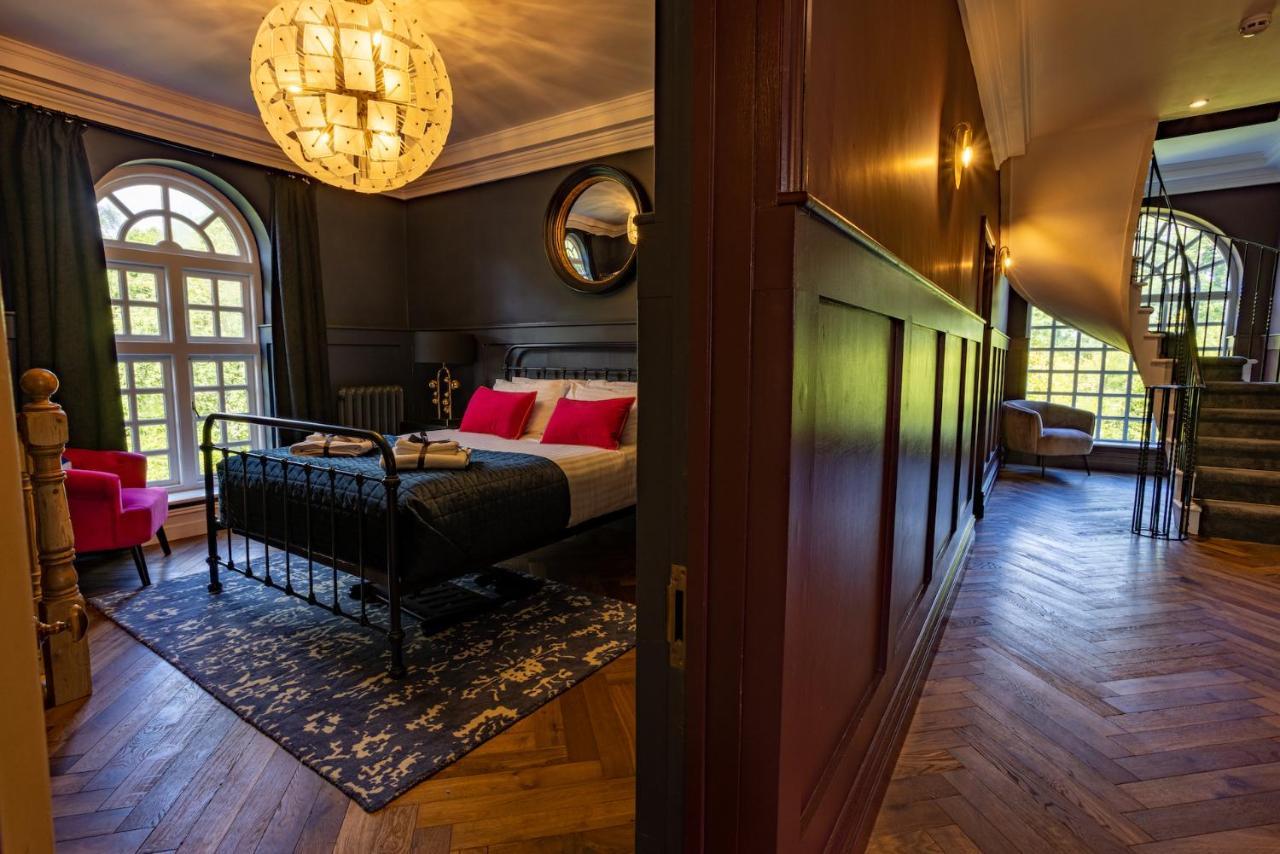 Eastwood Observatory: 12 Bedrooms, Swimming Pool And Tennis Court Hailsham Eksteriør billede