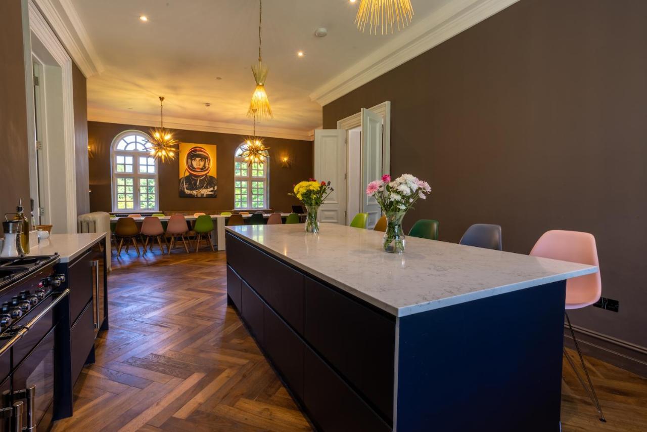 Eastwood Observatory: 12 Bedrooms, Swimming Pool And Tennis Court Hailsham Eksteriør billede